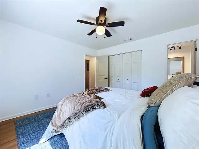 Listing Photo 24