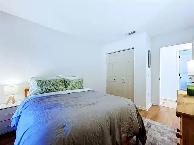 Listing Photo 29