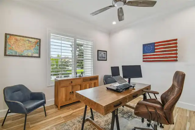 Listing Photo 10