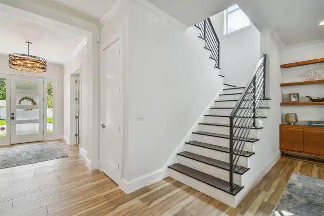 Listing Photo 30