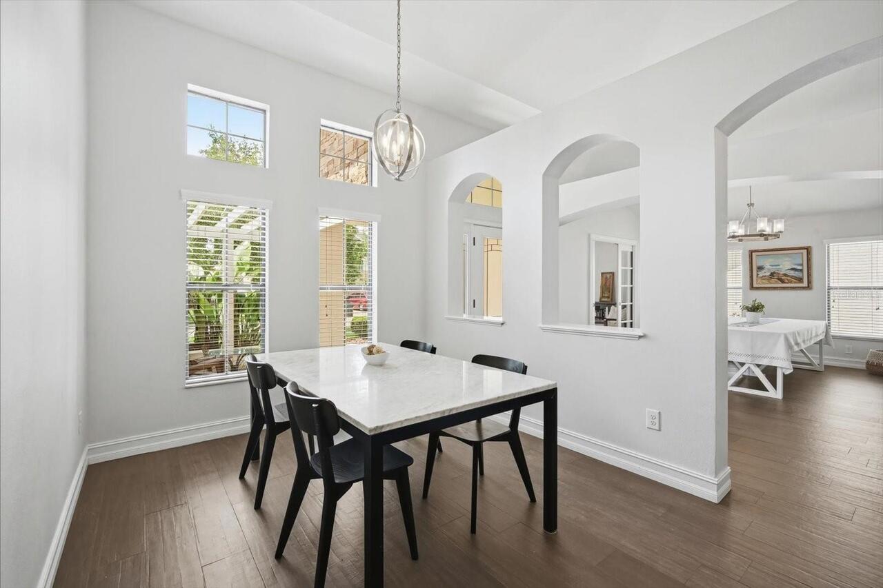 Listing Photo 10