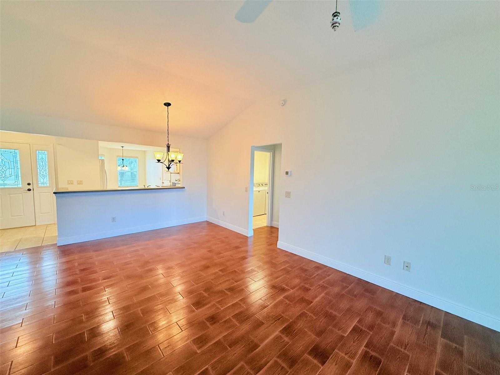 Listing Photo 16