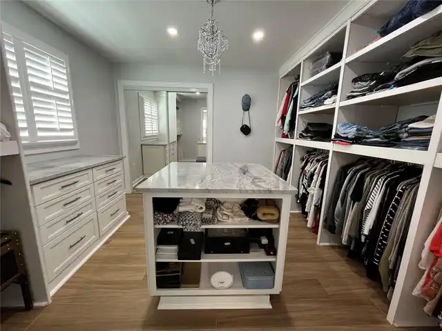 Listing Photo 9