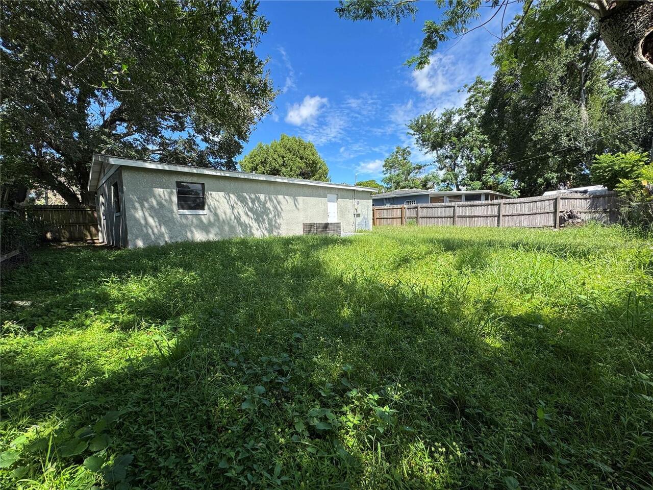 Listing Photo 16