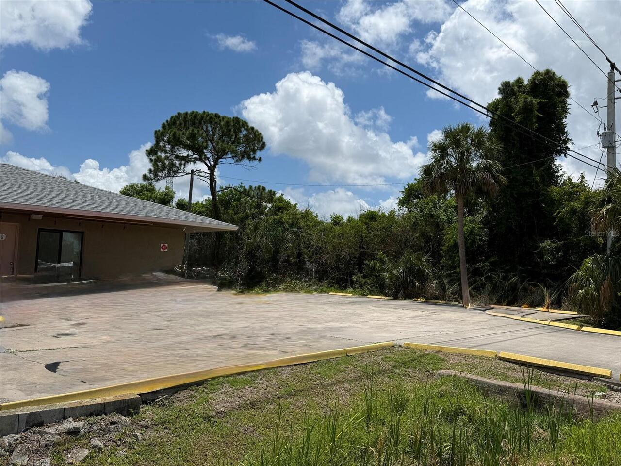 Listing Photo 6