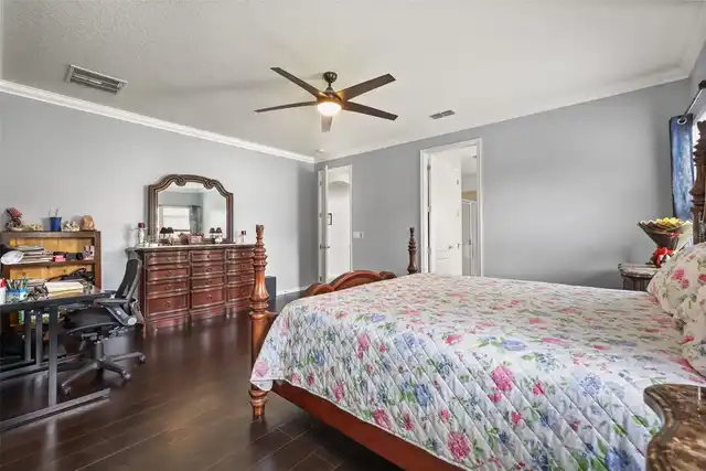 Listing Photo 42