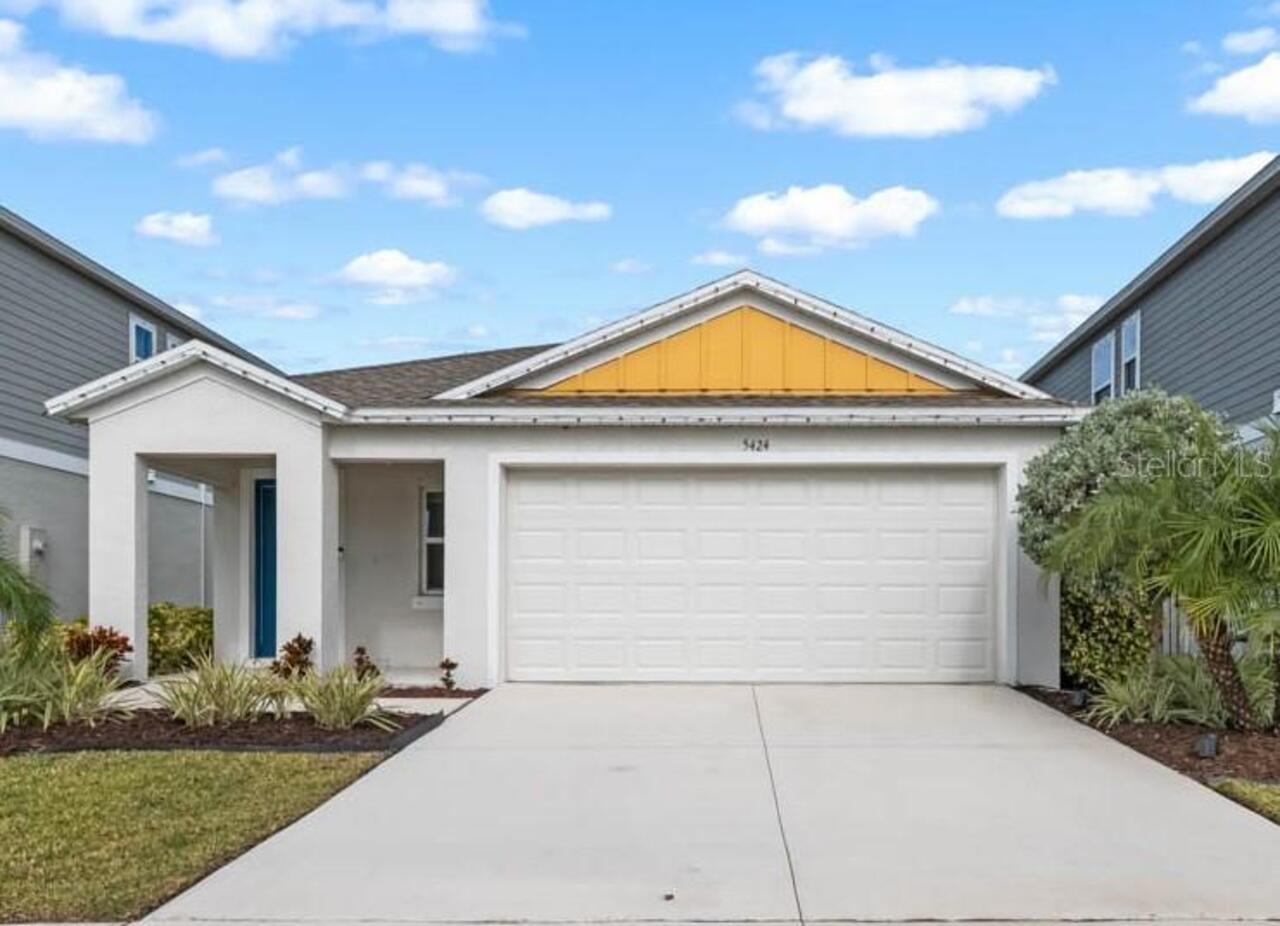 Listing Photo 1