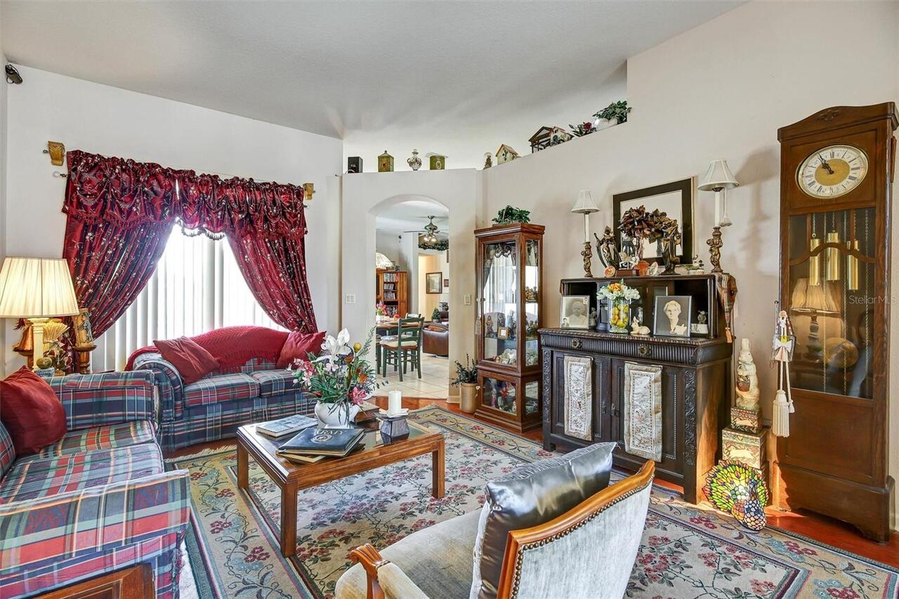 Listing Photo 15