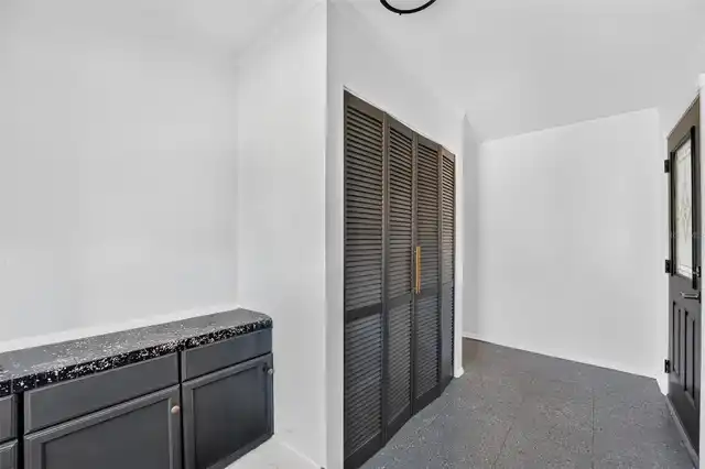 Listing Photo 28