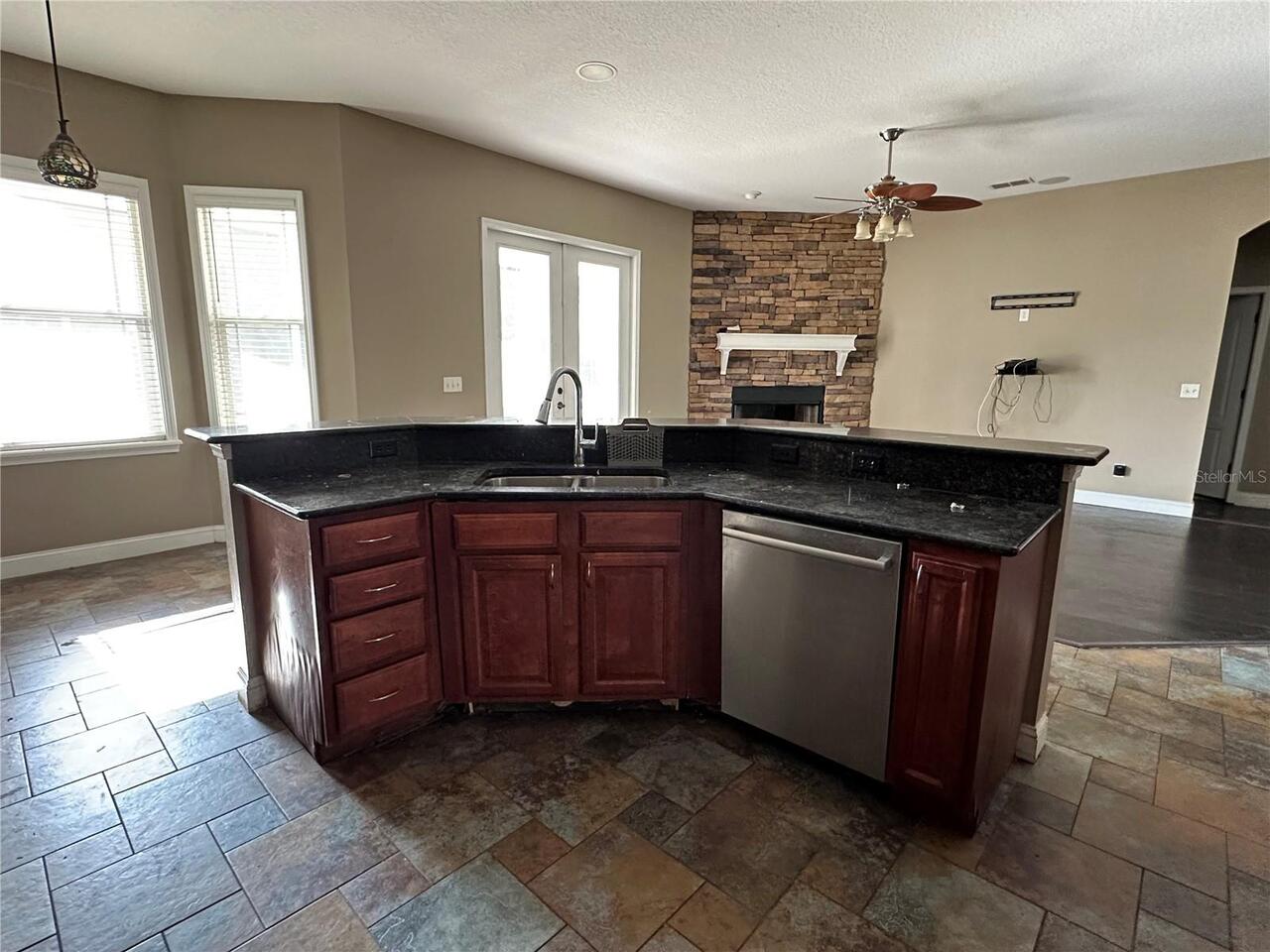 Listing Photo 19