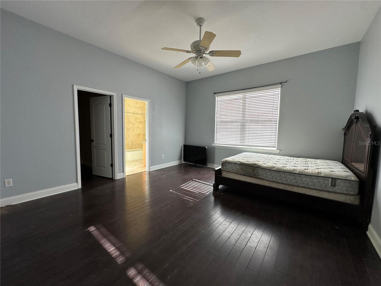 Listing Photo 28