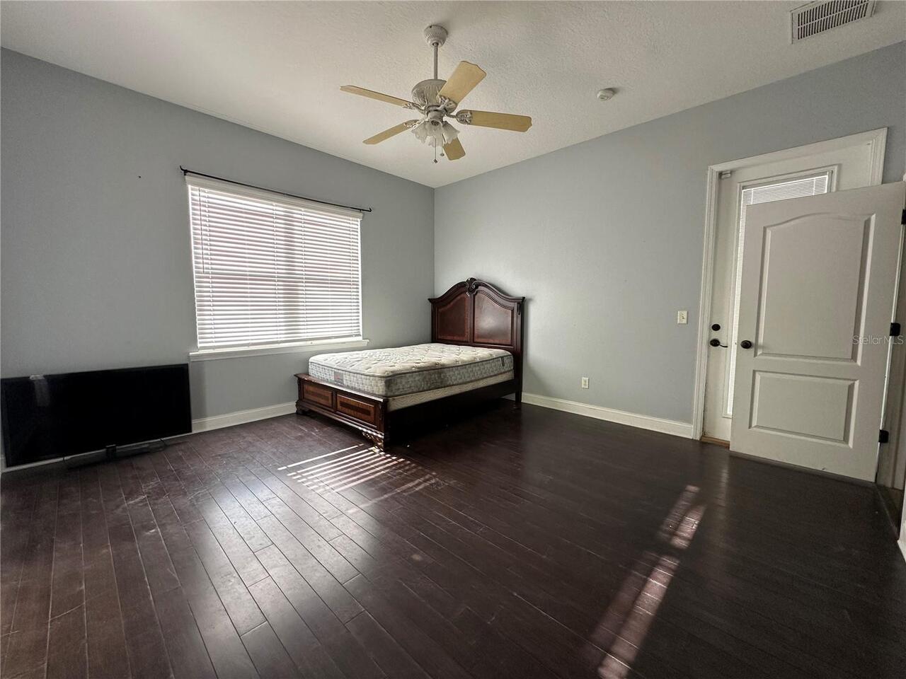 Listing Photo 29