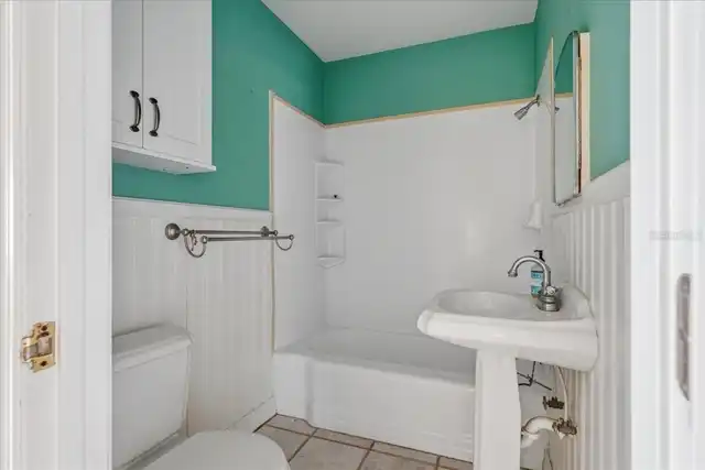 Listing Photo 14