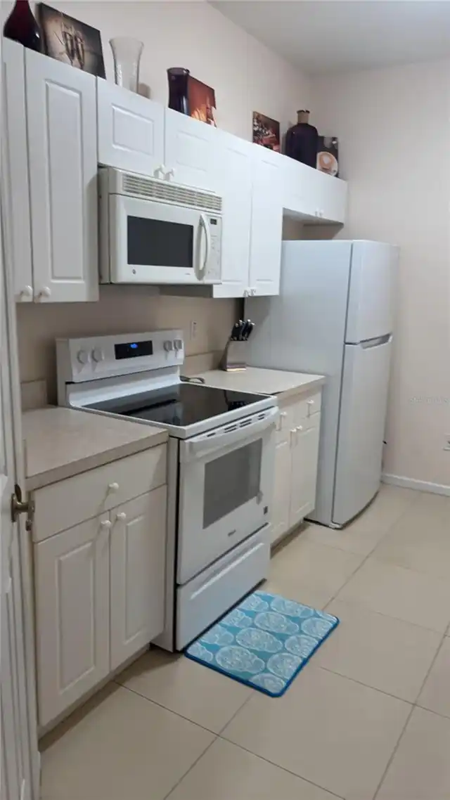 Listing Photo 6