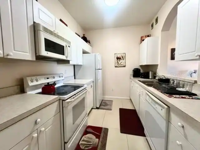 Listing Photo 7