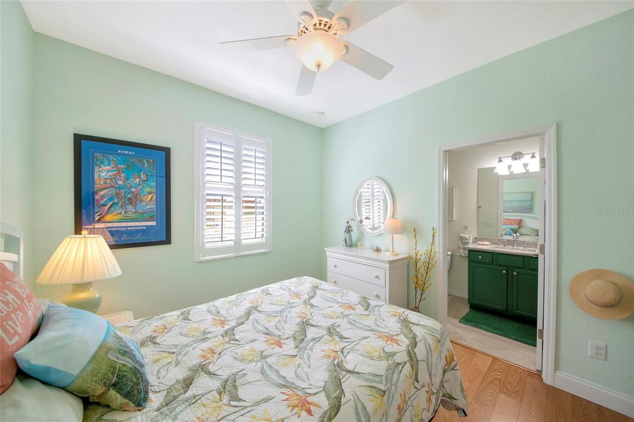 Listing Photo 33