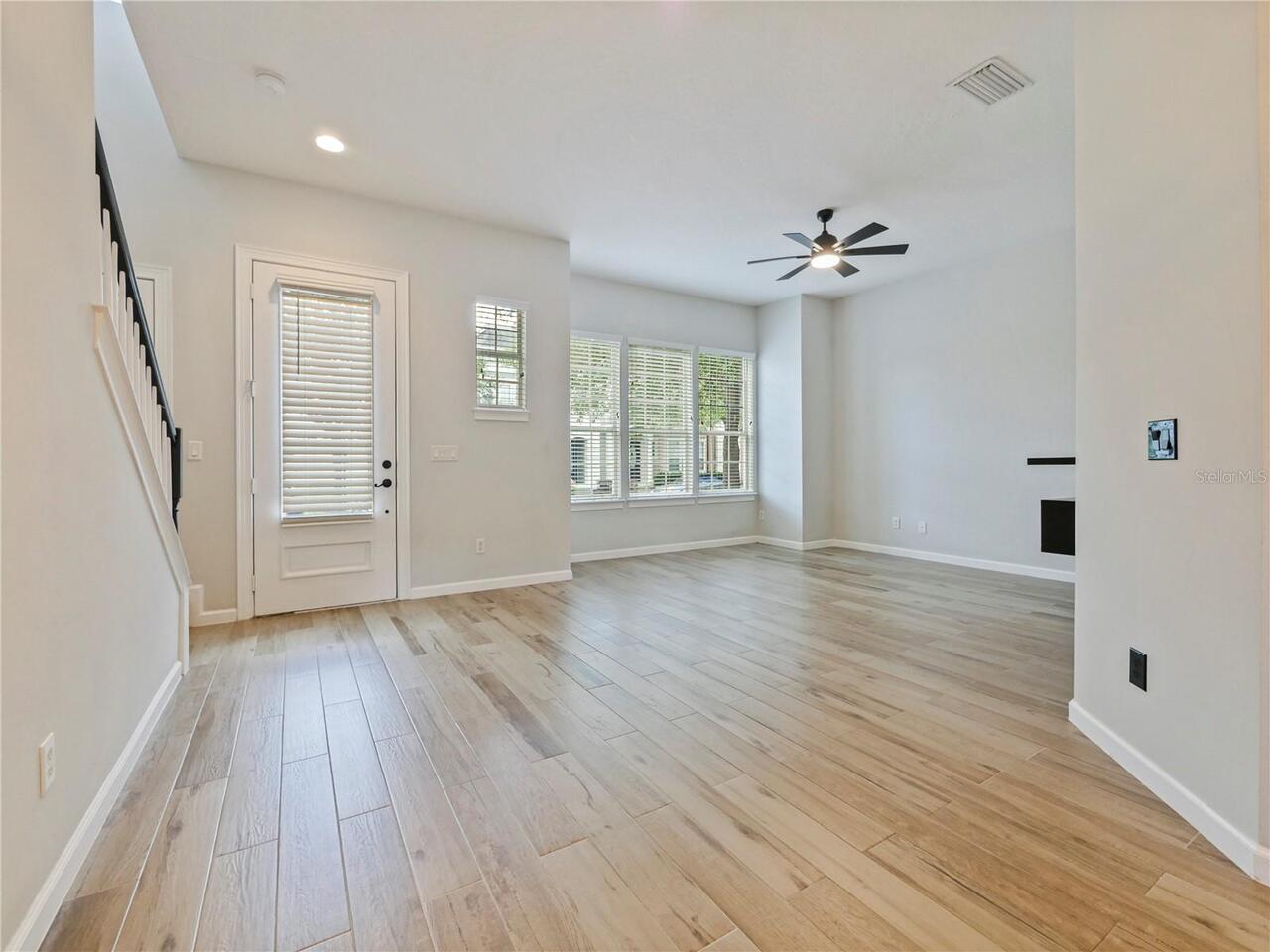 Listing Photo 7