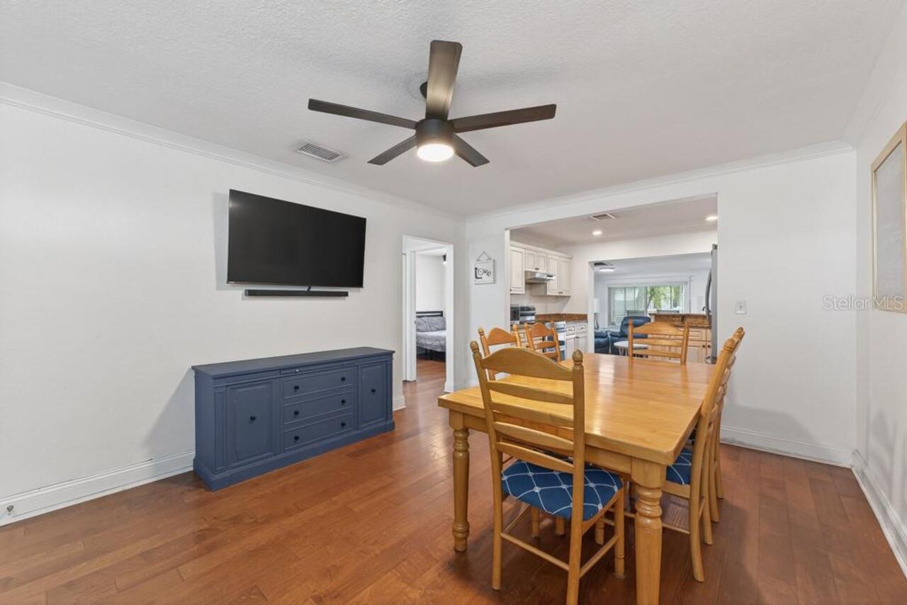 Listing Photo 7
