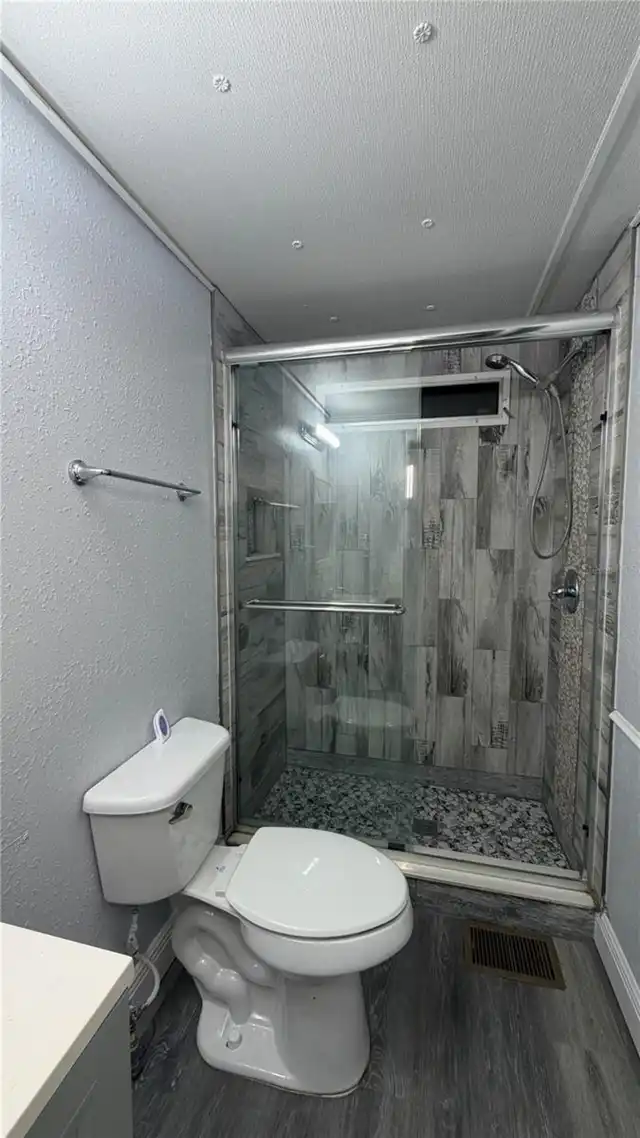 Listing Photo 29