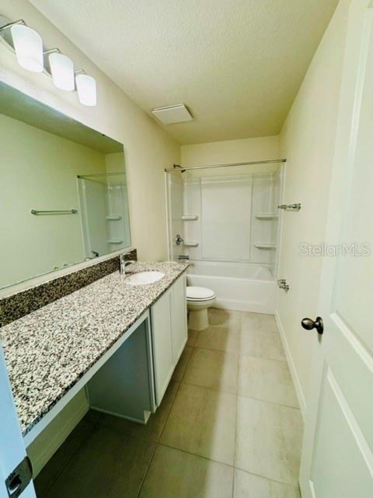 Listing Photo 9