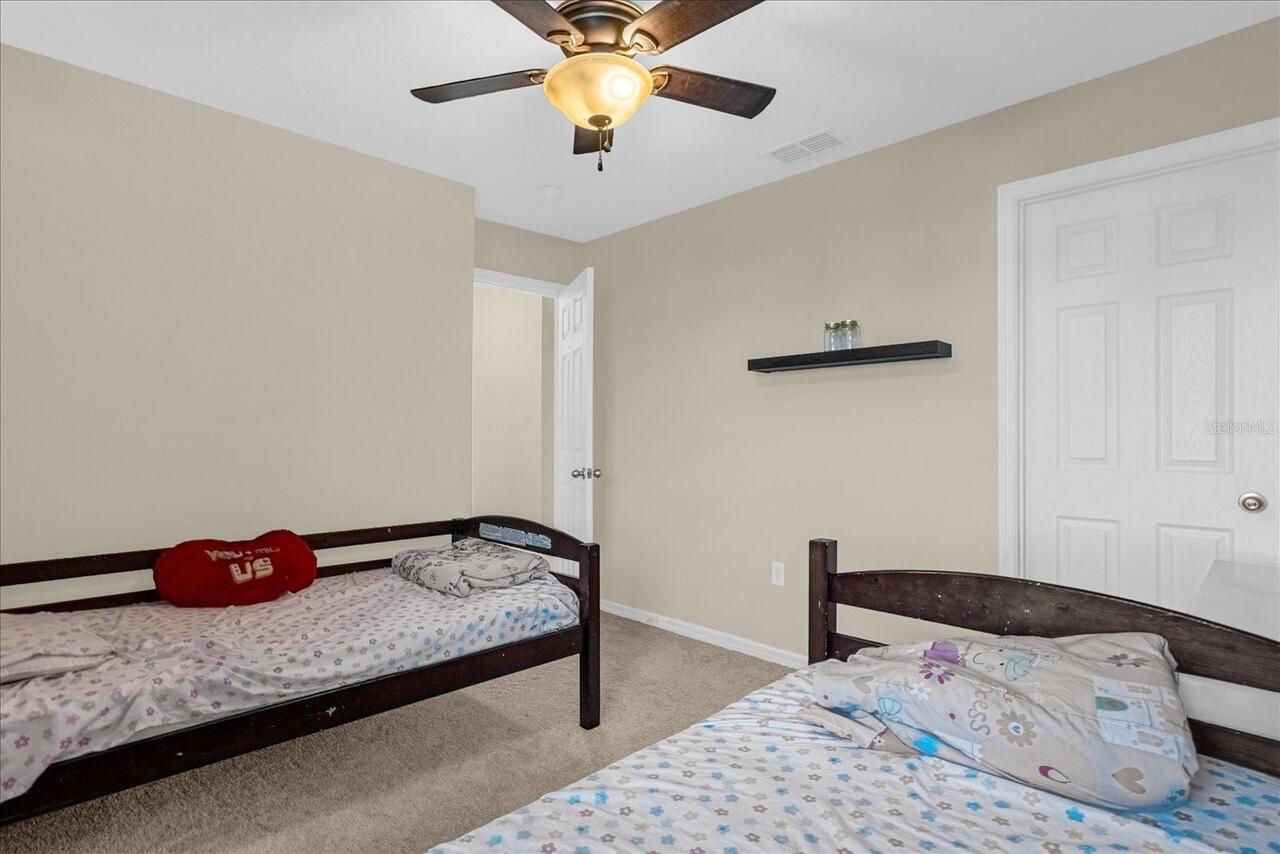 Listing Photo 14