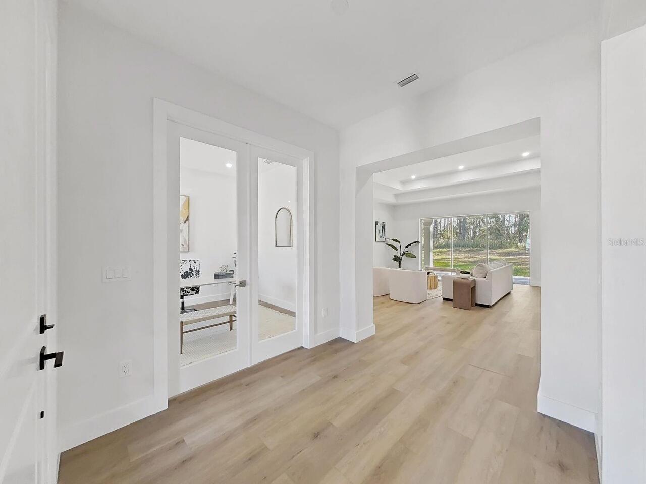 Listing Photo 18