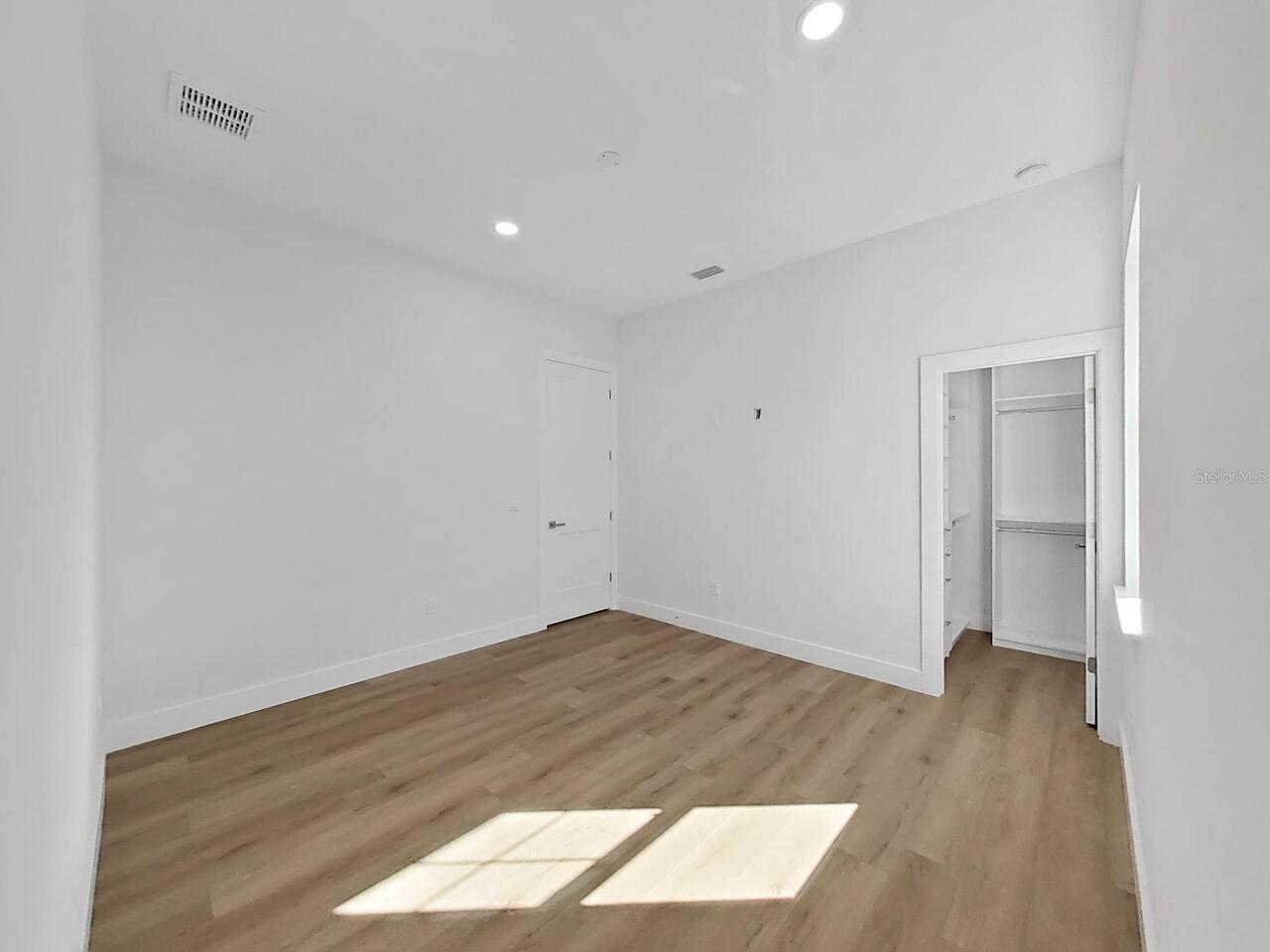 Listing Photo 38