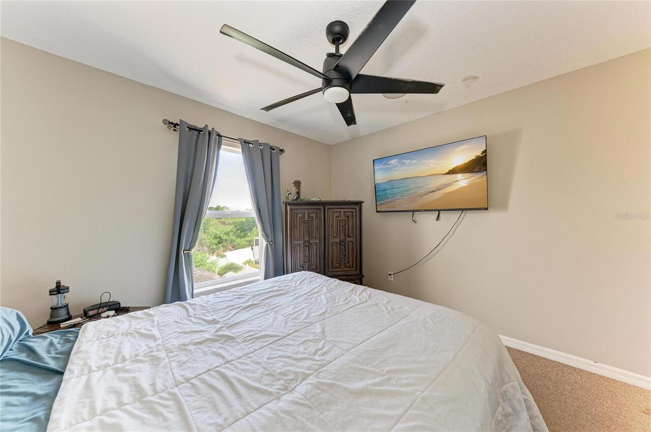 Listing Photo 42