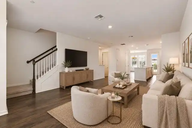 Listing Photo 6