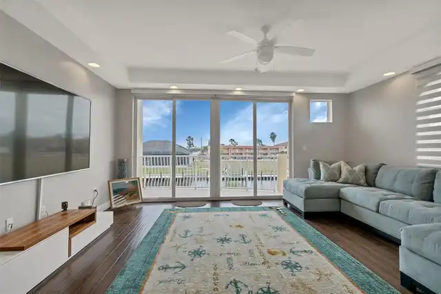 Listing Photo 22