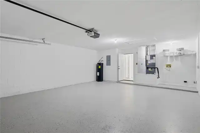 Listing Photo 37