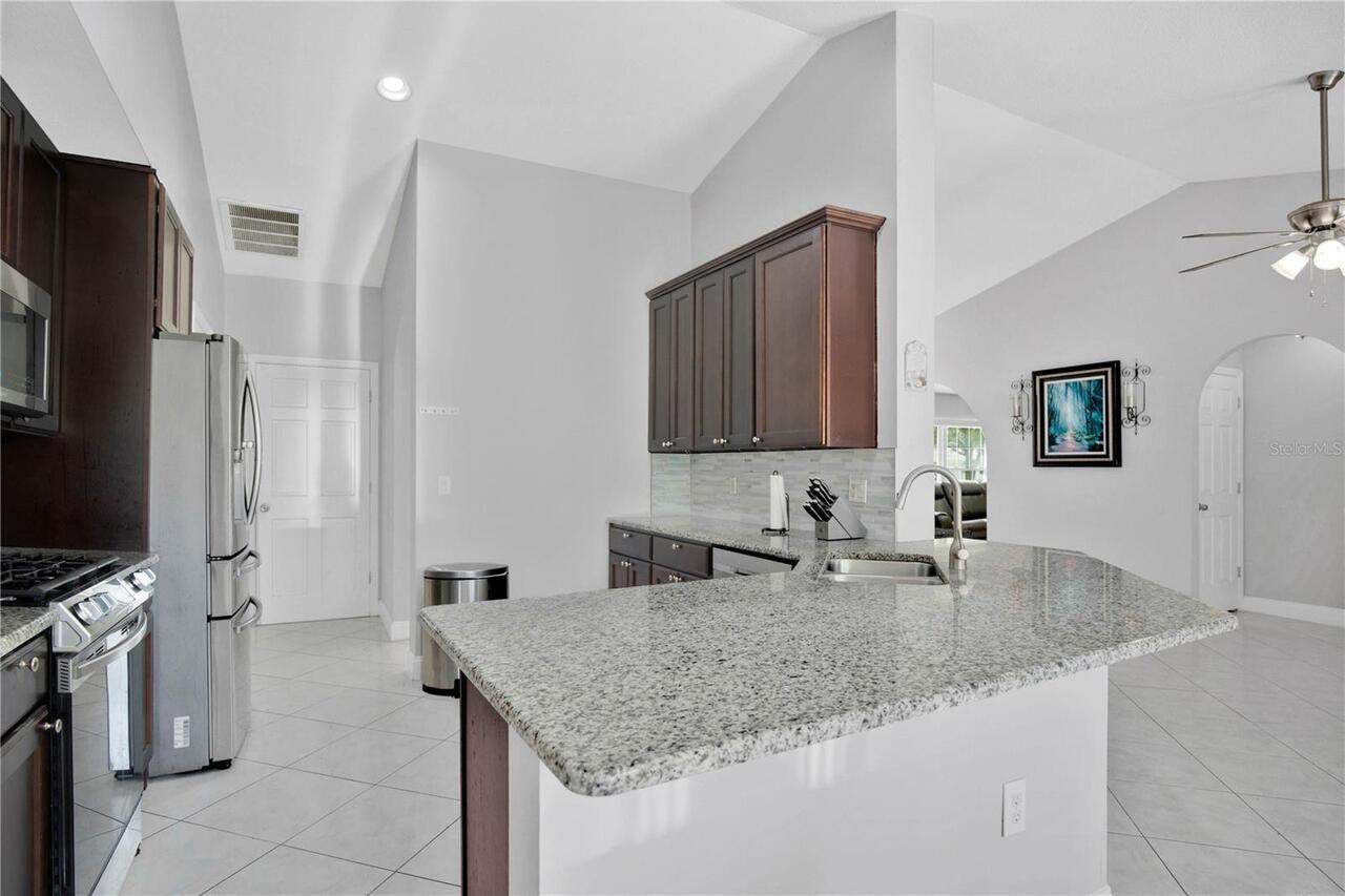 Listing Photo 9