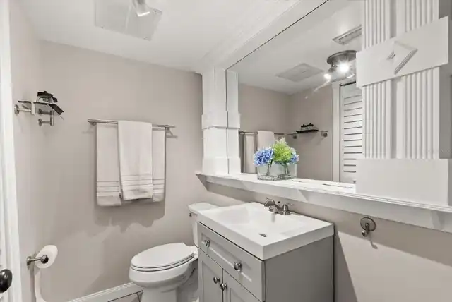 Listing Photo 18