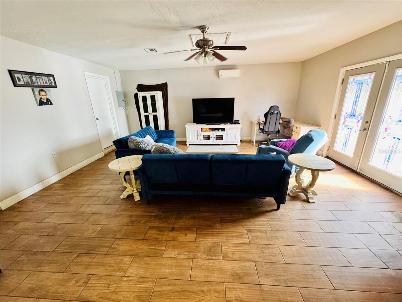 Listing Photo 7