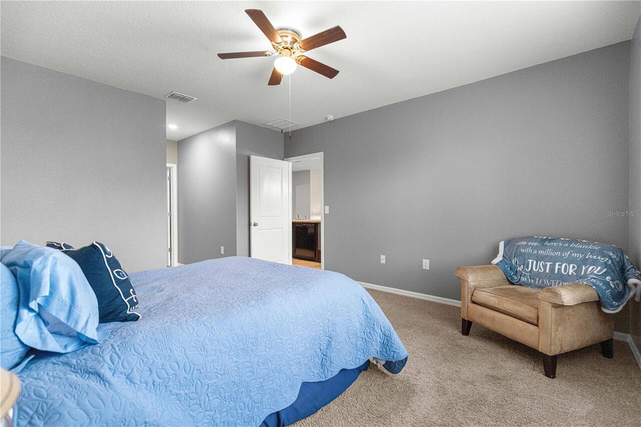 Listing Photo 17
