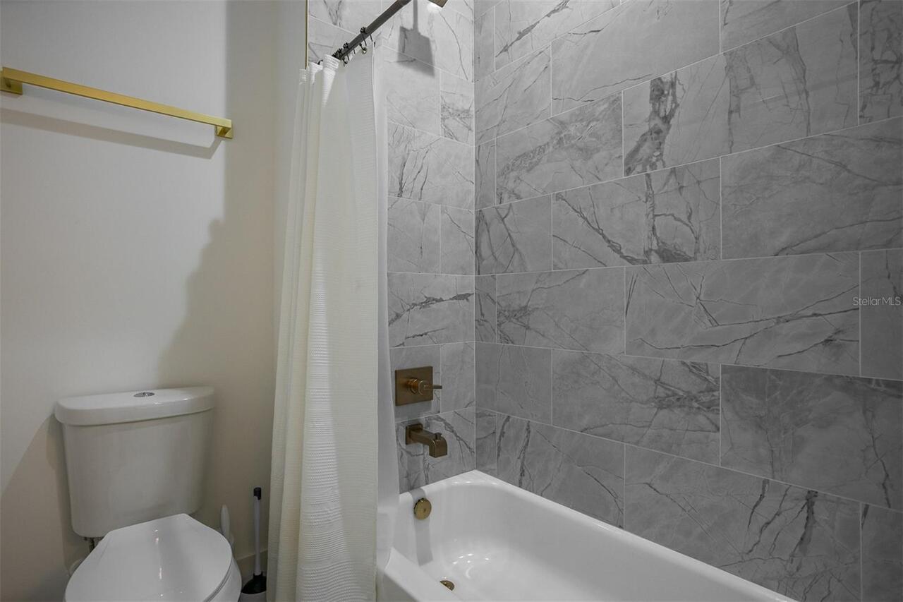 Listing Photo 26