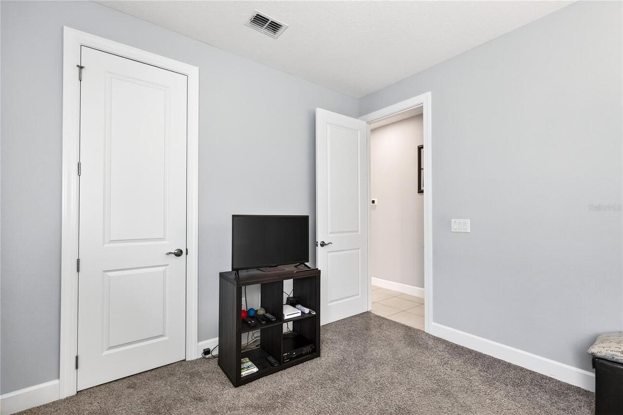 Listing Photo 22