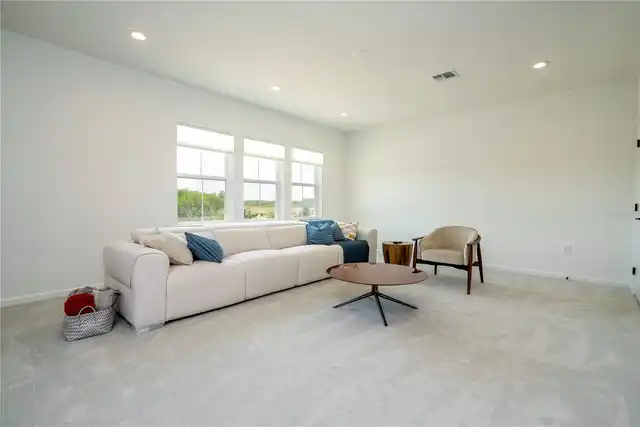 Listing Photo 38