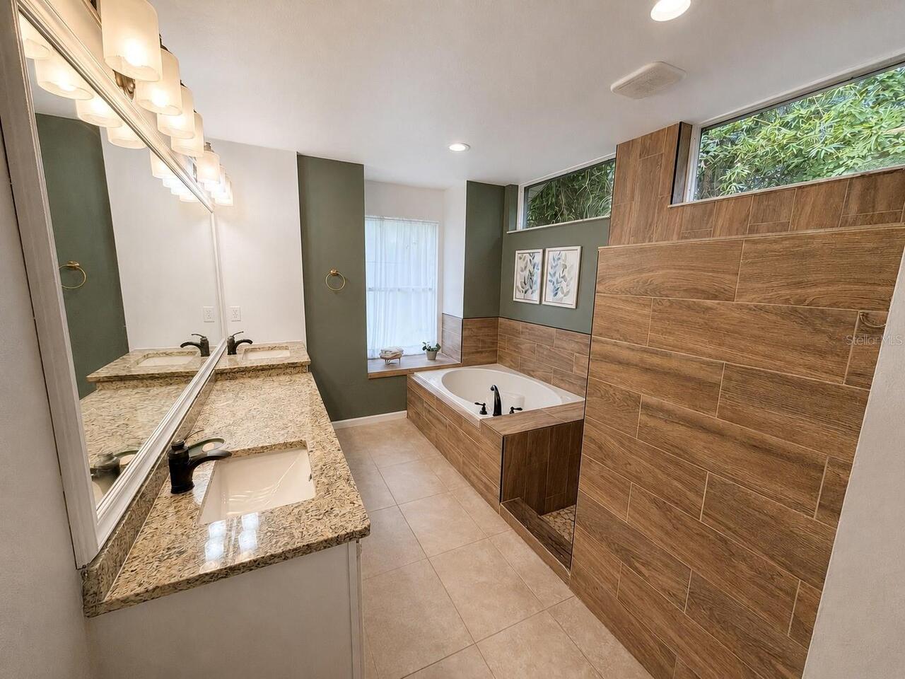 Listing Photo 13