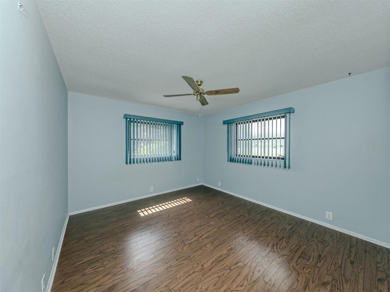 Listing Photo 23