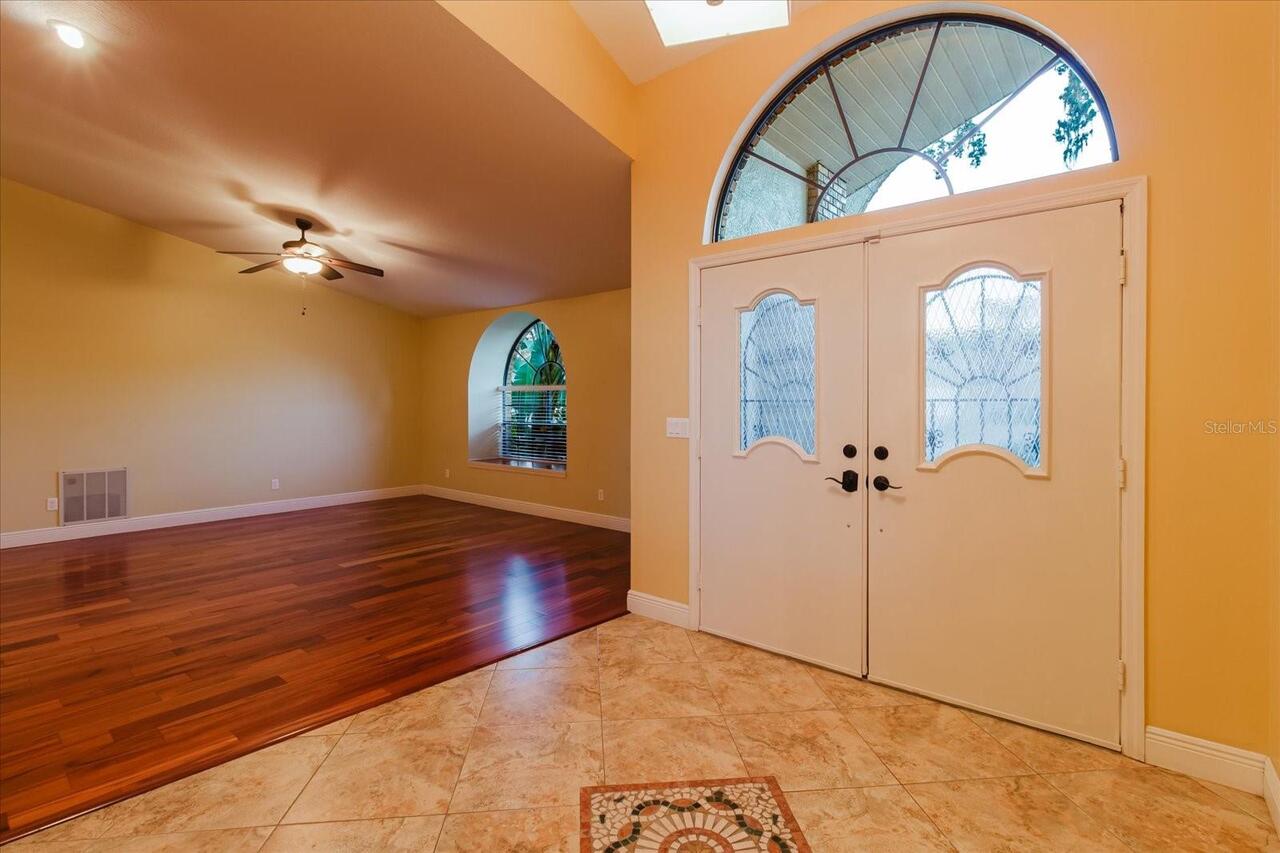 Listing Photo 7