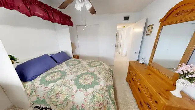 Listing Photo 8