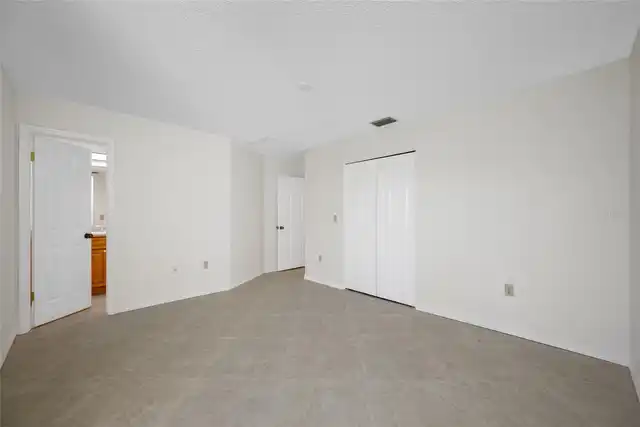 Listing Photo 33