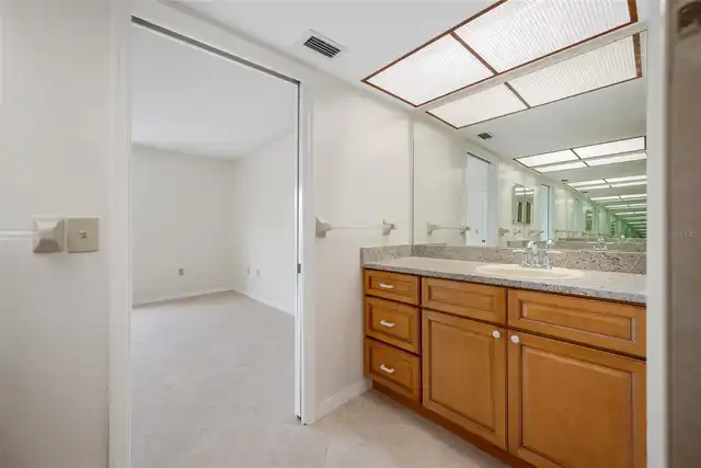 Listing Photo 35