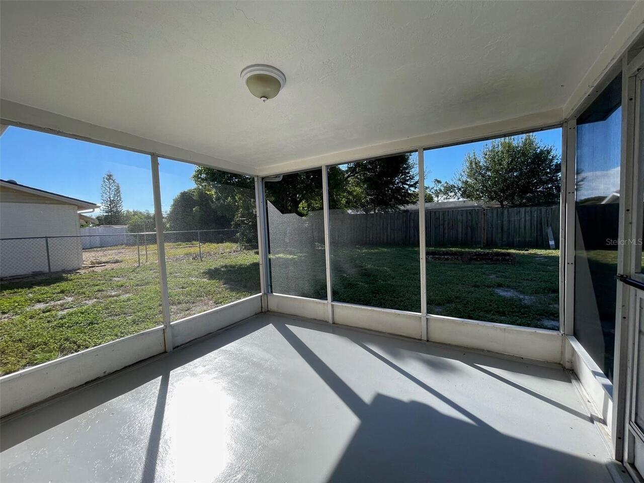 Listing Photo 17