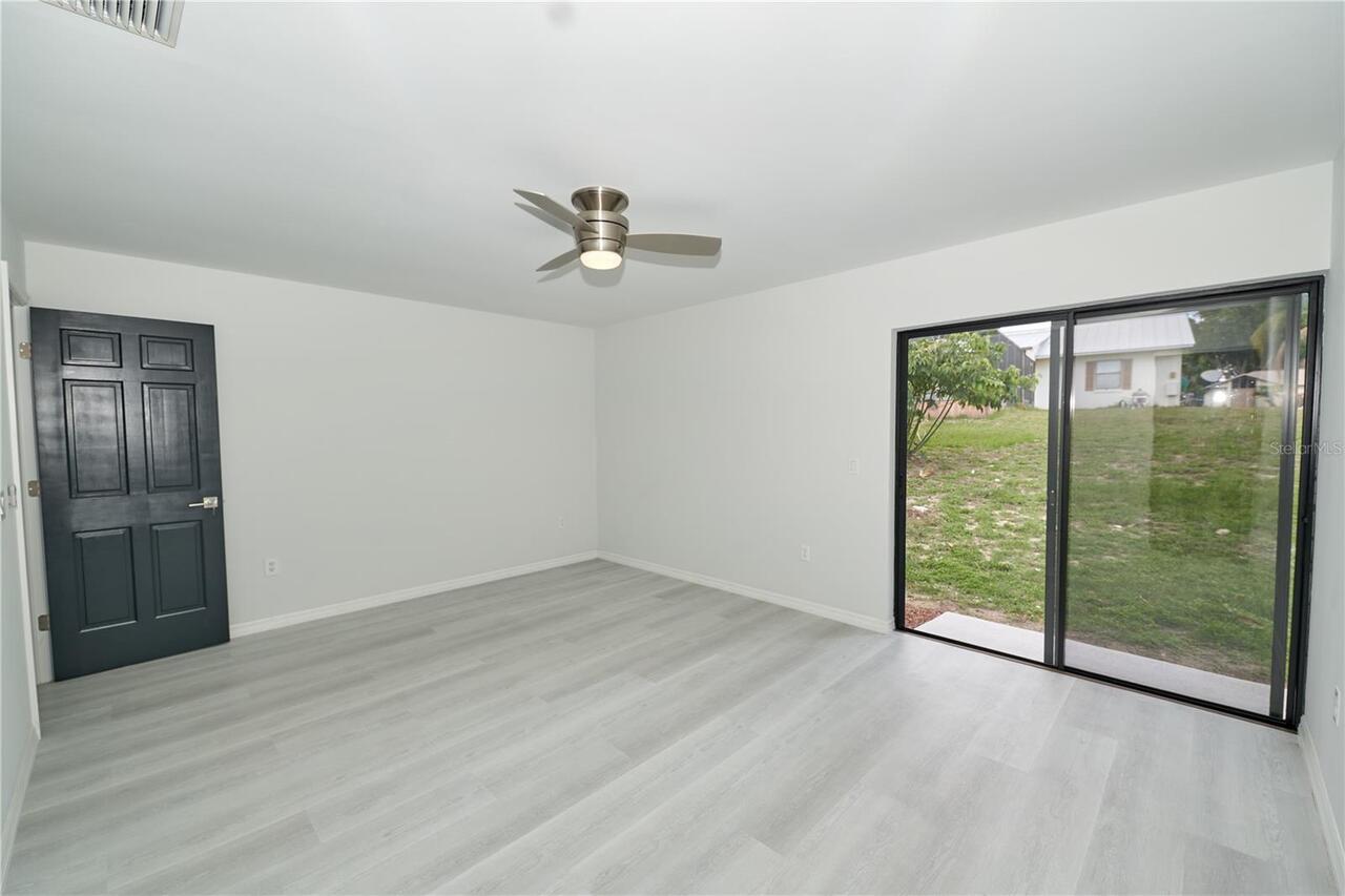 Listing Photo 43