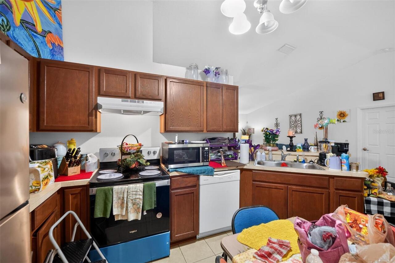 Listing Photo 7