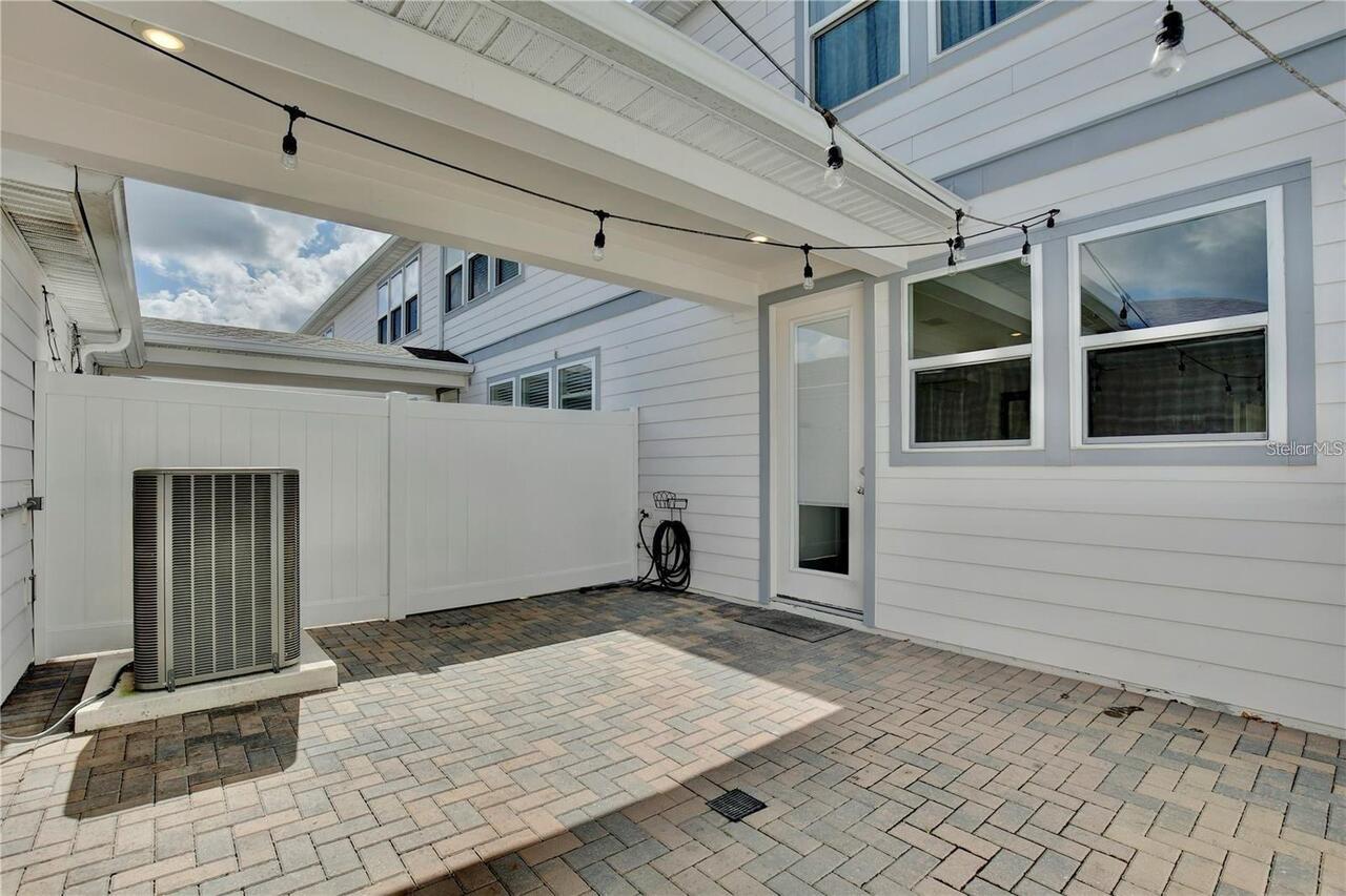 Listing Photo 17