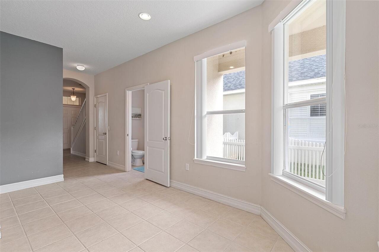 Listing Photo 14