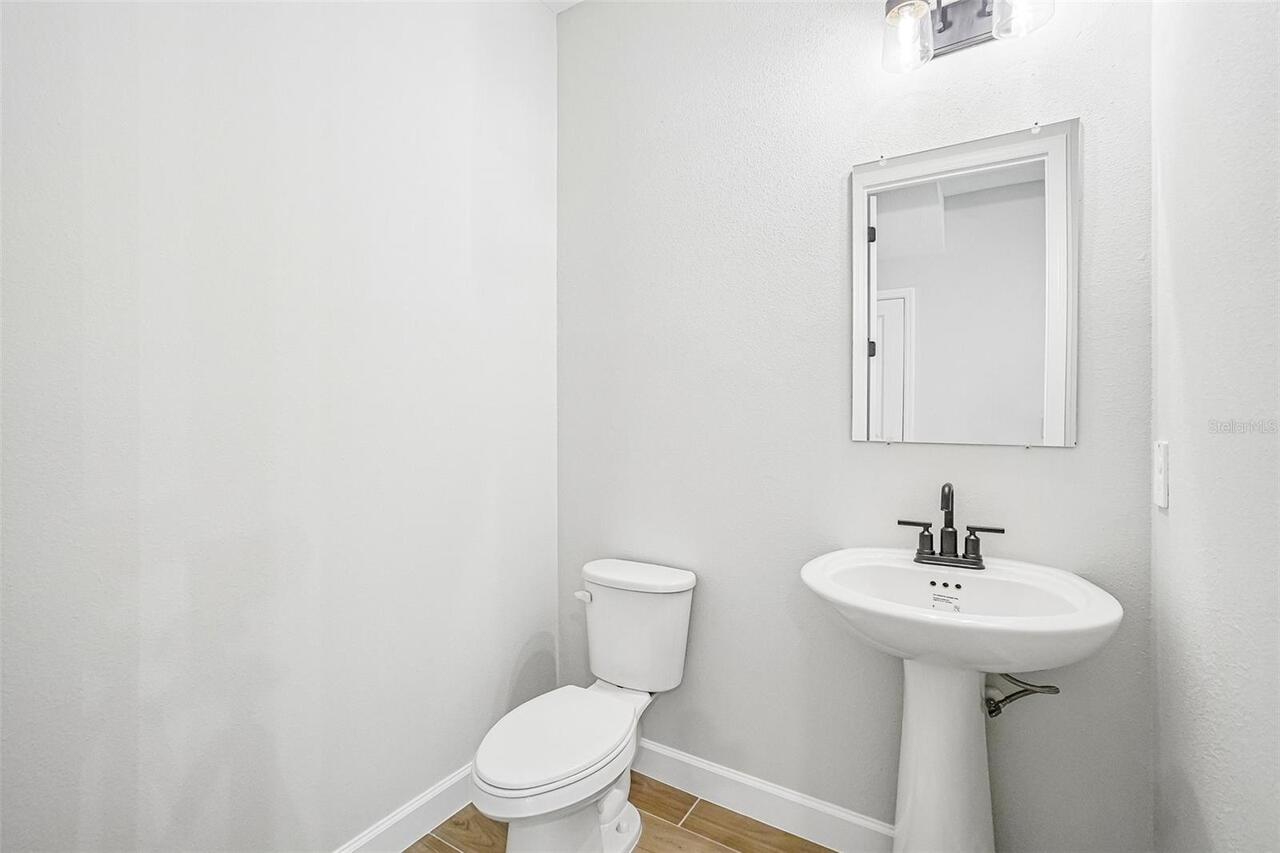 Listing Photo 35